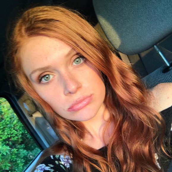 Meet your Posher, Abby - Picture 2 of 2